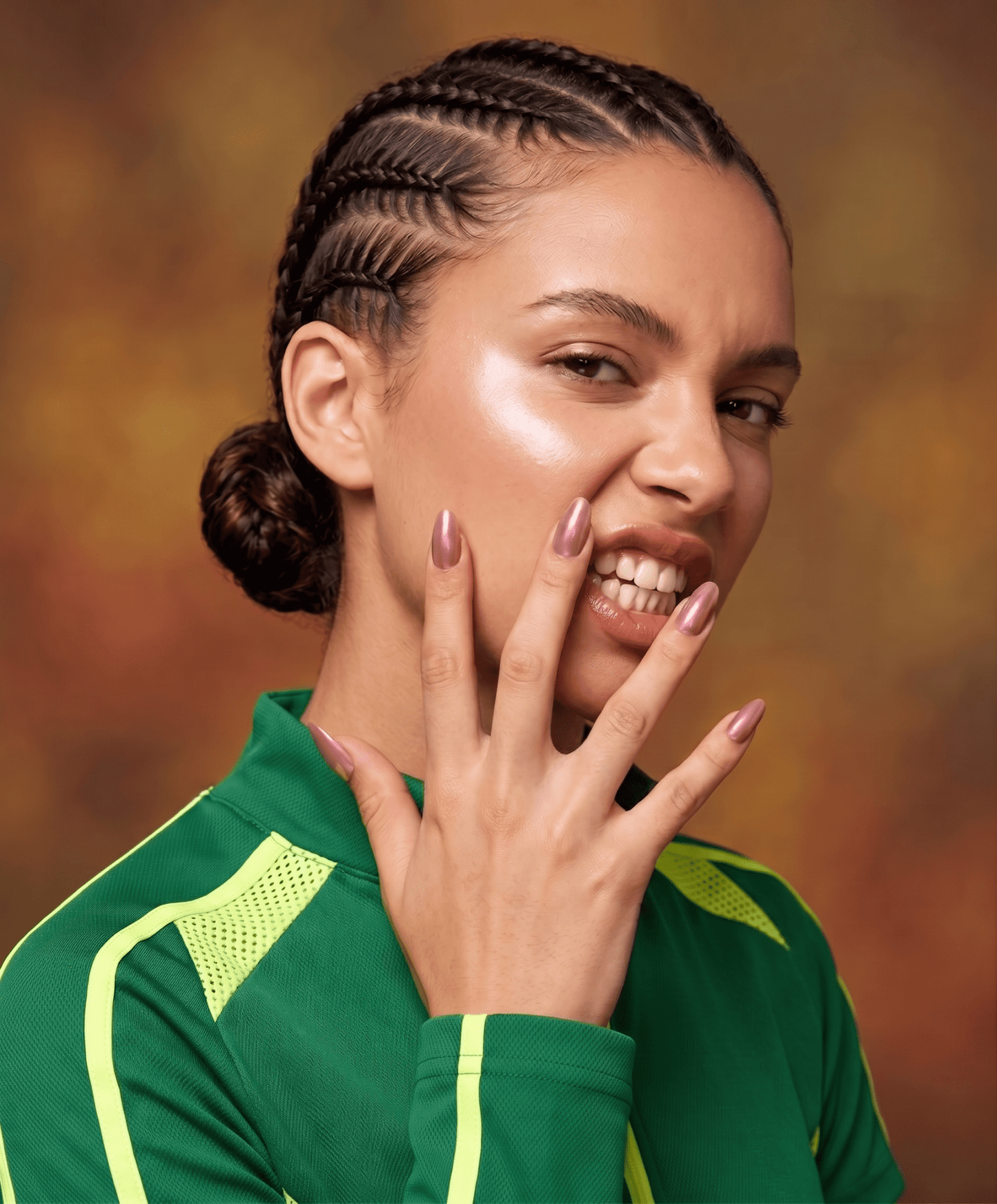 ATTRACTION 7 - Loly Studio